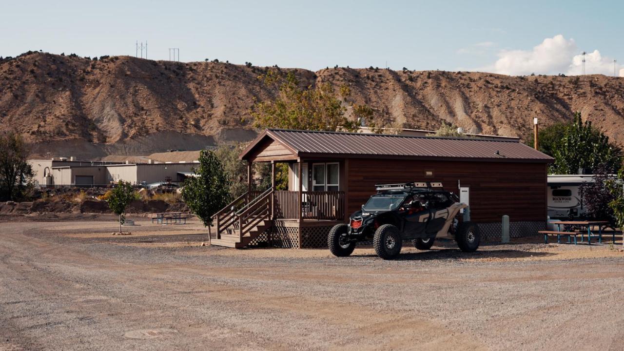 Castle Gate Rv Park Hotel Helper Екстериор снимка