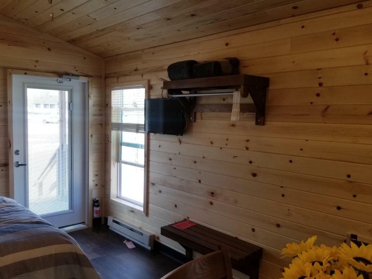Castle Gate Rv Park Hotel Helper Екстериор снимка