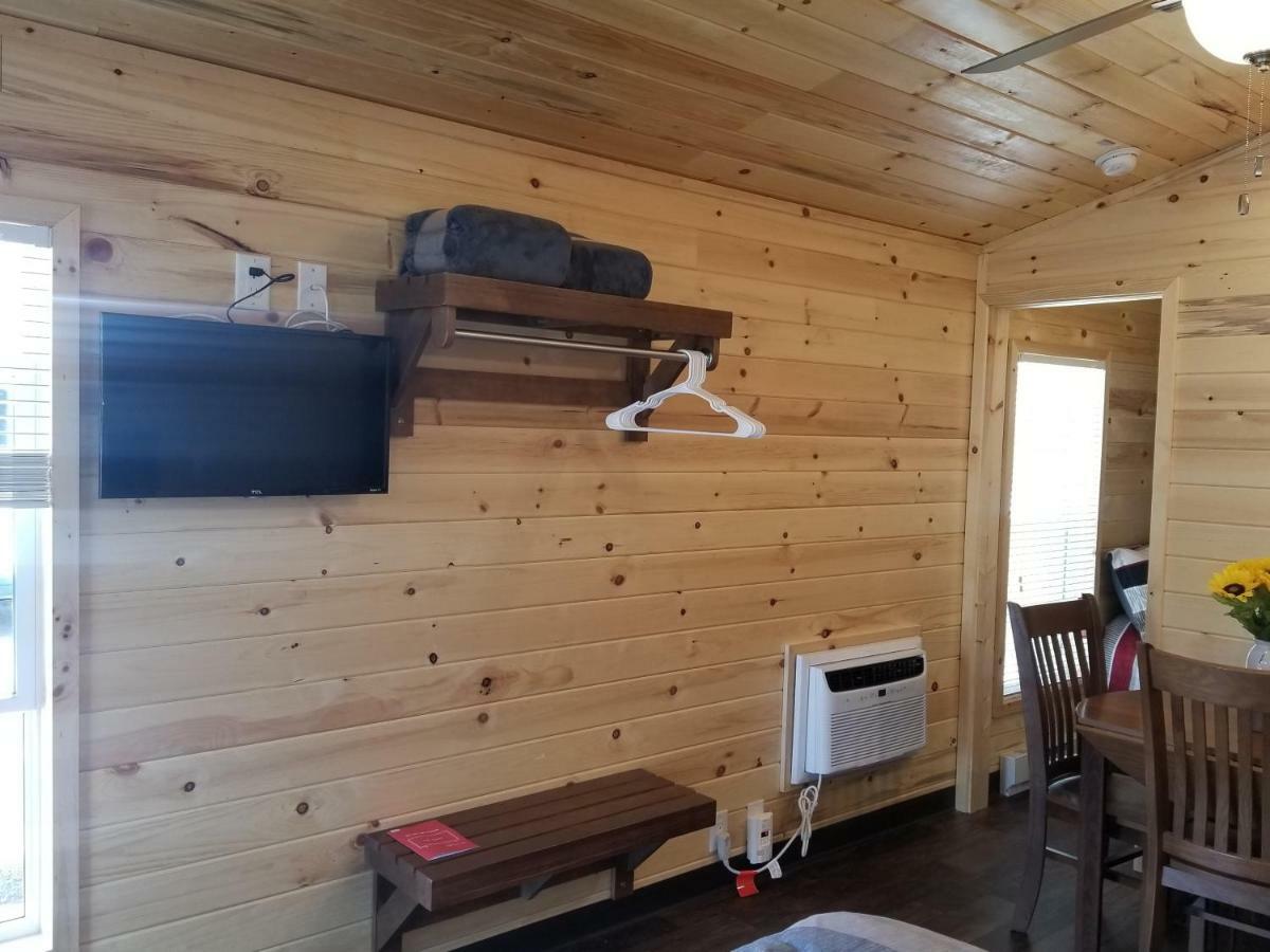 Castle Gate Rv Park Hotel Helper Екстериор снимка