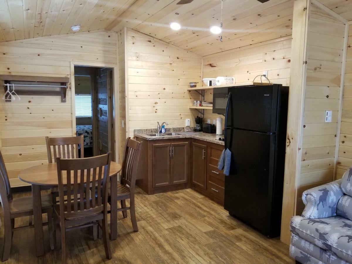 Castle Gate Rv Park Hotel Helper Екстериор снимка
