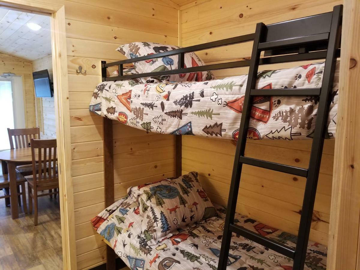Castle Gate Rv Park Hotel Helper Екстериор снимка